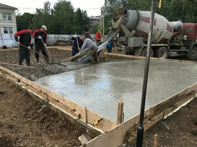 Выравнивание фундаментной плиты